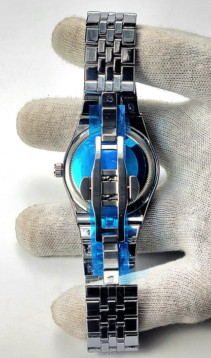 Ocean Dweller - Ice Blue